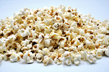 a lots of popcorn on one photo close up