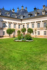 Naklejka premium Schlosshof Pillnitz bei Dresden