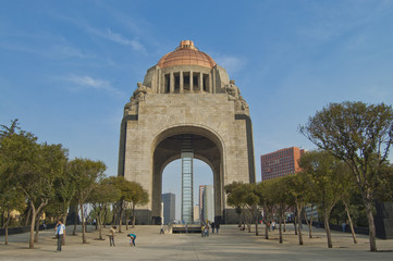 Fototapeta na wymiar MONUMENTO A LA REVOLUCION or REVOLUTION MONUMENT, MEXICO CITY