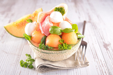 entree, melon with prosciutto