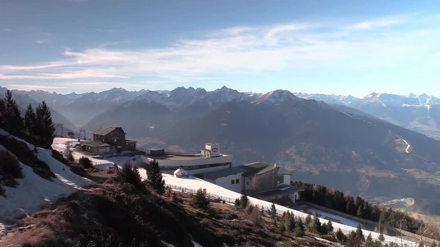 Bergstation am Gipfel Patscherkofel in Tirol