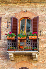 Fototapeta na wymiar Italienisches Fenster
