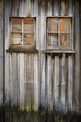 Obraz na płótnie Canvas Old timber farm building