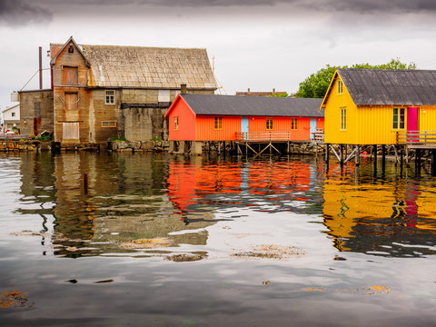 Fishing for colours