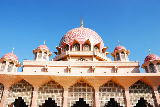 「プトラジャヤ」の画像 76 件の Stock 写真、ベクターおよびビデオ Adobe Stock