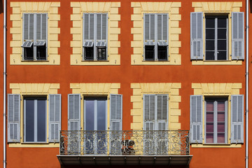 Façade Niçoise