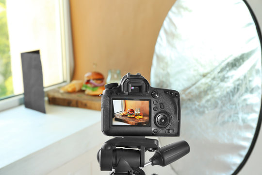 Photo of fast food on camera display while shooting