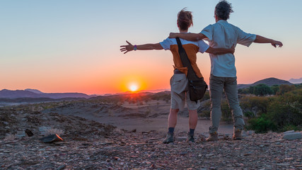 search photos outstretched arms