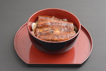 鰻丼