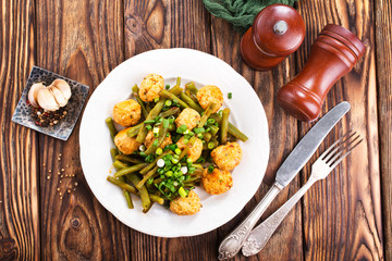 meatballs with bean