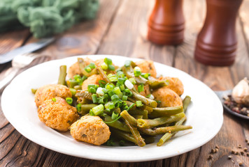 meatballs with bean