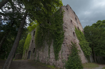 Burgruine Waldenburg, Schloss Neuenbürg,