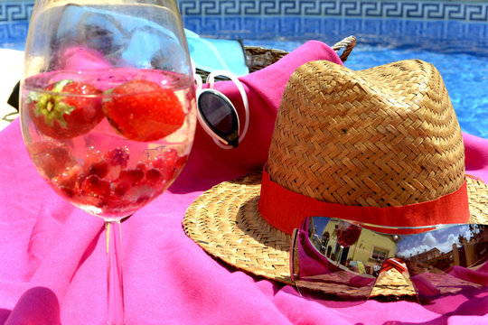 Vamos a la playa.. o nos quedamos en la piscina..