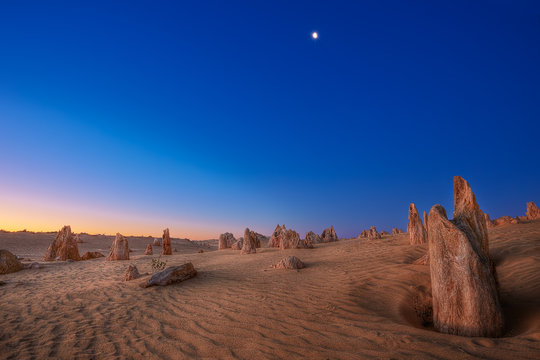 Sunset at the Pinnacles Desert in Western Australia