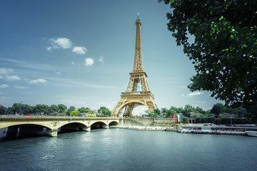 Naklejka na ściany i meble Eiffel tower, Paris. France