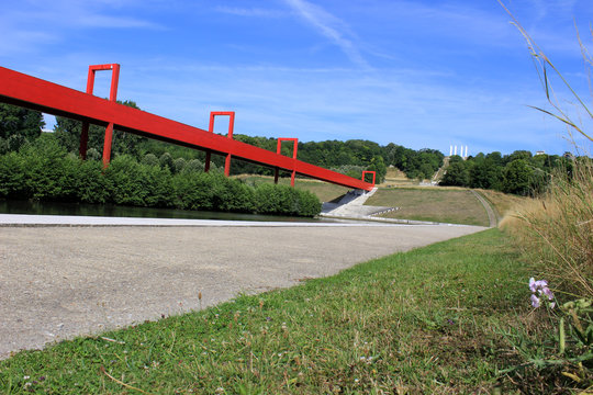 Cergy - La Passerelle de l'Axe Majeur