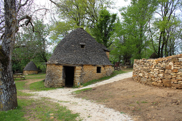 Maison en pierre - Borie du Perigord