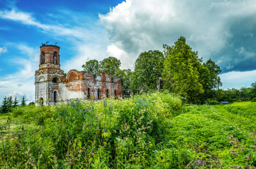 Fototapeta na wymiar Abandoned church in the village, Russia