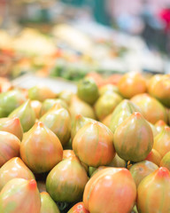Heap of fresh tomatoes.