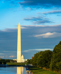 Obraz premium Washinton Monument and Capitol