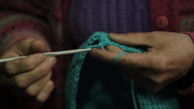 Knitting wool
