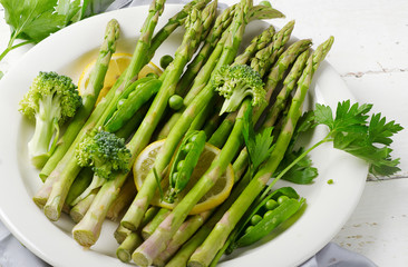 Green asparagus