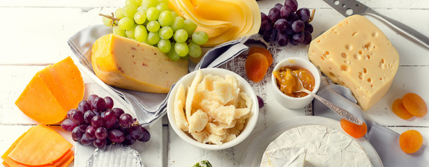 Cheese plate served with grapes