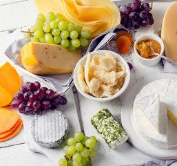 Cheese plate served with grapes