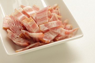 sliced bacon for prepared food image