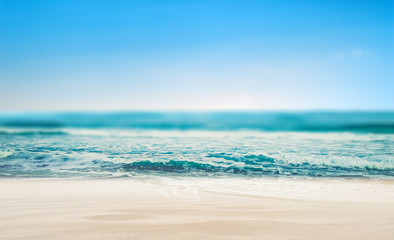 Fototapeta na wymiar Tropical beach defocused background
