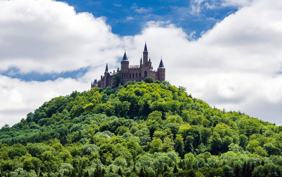 Burg Hohenzollern bei Hechingen in Baden-W&uuml;rttemberg