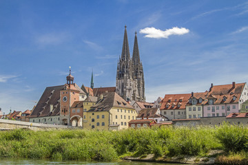 Fototapeta na wymiar Regensburg - Hauptstadt der Oberpfalz