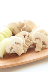 sliced onion and mushroom
