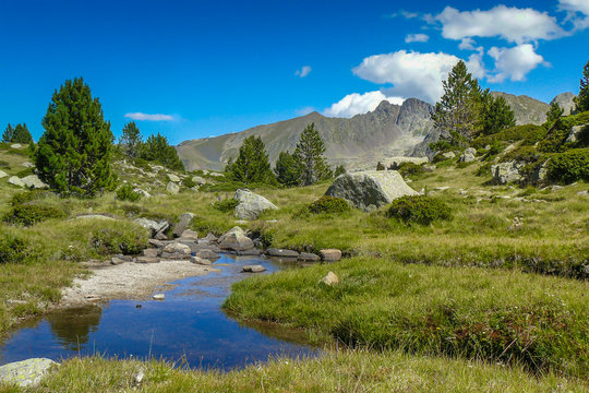 Paisaje de monta&ntilde;a de Andorra