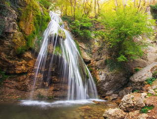 Obraz premium Waterfall Jur-Jur in Crimea. Beautiful autumn landscape