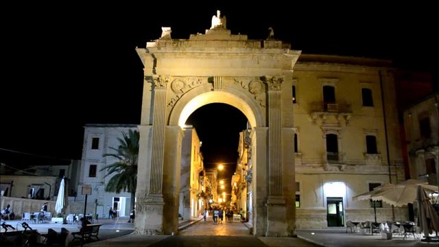 Porta Reale, Noto, Syracuse