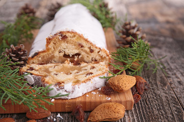 Fototapeta premium christmas stollen