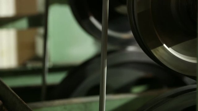 Heavy machinery pulleys