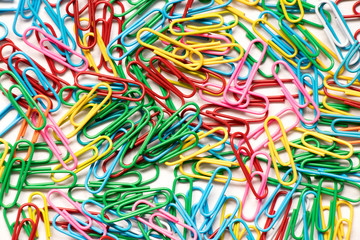 Colorful (Red, green, yellow, pink, blue) paper clip on white background