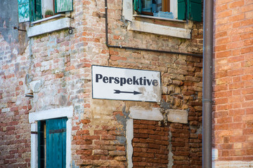 Schild 228 - Perspektive