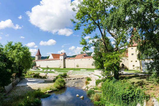 Stadtmauer Stadtbefestigung Mauer Greding bayern mittelfranken