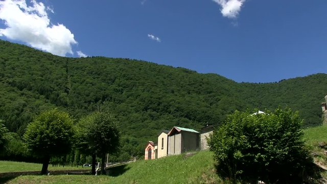 Imágenes de Lasnigo descubre bancos de fotos, ilustraciones, vectores