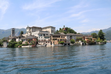 Fototapeta na wymiar Church San Giulio at Island San Giulio in Lake Orta, Piedmont Italy 
