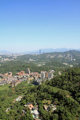Fototapeta na wymiar 猫空から見た台北101と台北市街