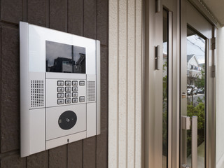 アパートの玄関