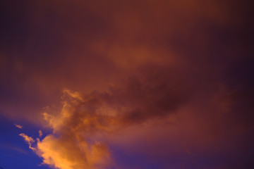 Fototapeta na wymiar orange and blue vivid florida sunset