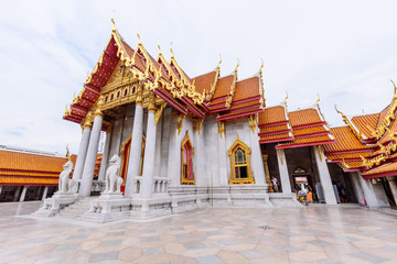 Fototapeta premium Wat Benchamabophit Dusitwanaram landmark in Bangkok, Thailand / Outside of Wat Benchamabophit Dusitwanaram 