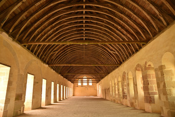 Dortoir de l'abbaye royale cistercienne de Fontenay en Bourgogne, France