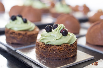 Mini chocolate cakes