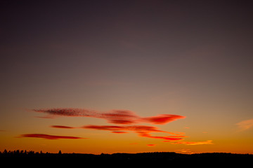 Blutroter Sonnenuntergang